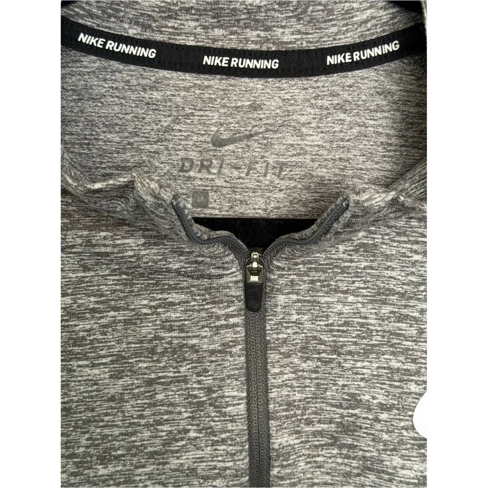 Nike Dri-FIT Men's Running Quarter Zip Pullover Grey Heather Long Sleeve Size M